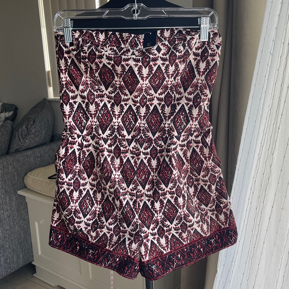 Forever 21 Strapless cotton romper